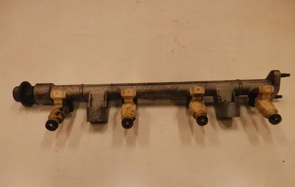KIA Sportage Fuel injector 3531023600OE