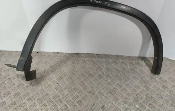 Nissan X-Trail T31 Rear arch trim 76857JG00A