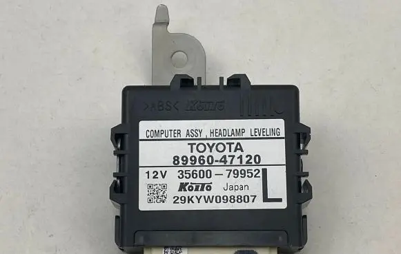 Toyota Prius+ (ZVW40) Other control units/modules 8996047120 3560079952 29KXW098807