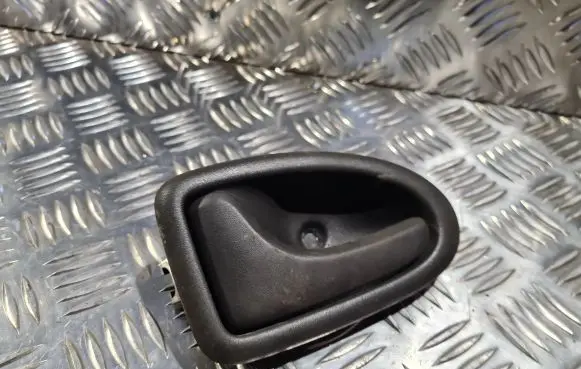 Renault Scenic I Rear door interior handle 7700423887