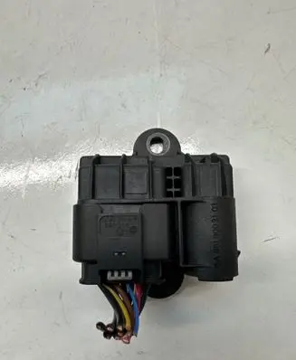 Mercedes-Benz GLC C253 Glow plug pre-heat relay A6519003103 51299070D 1803001836835