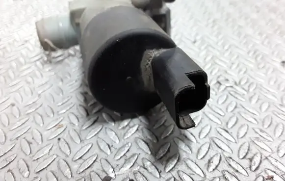 Peugeot 1007 Headlight washer pump 