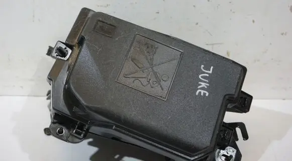 Nissan Juke II F16 Fuse box set 