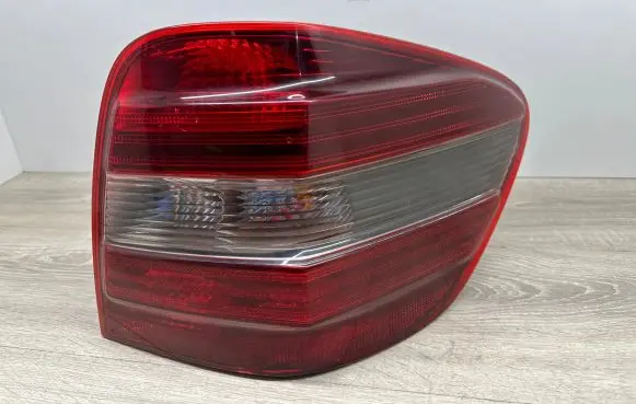 Mercedes-Benz ML W164 Rear/tail lights
