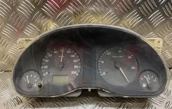 Volkswagen Sharan Speedometer (instrument cluster) 7M0919862H VDLF1068251