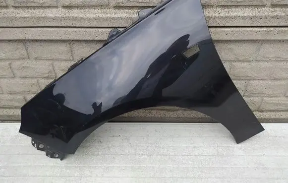 Opel Adam Fender