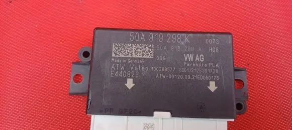 Volkswagen Tiguan Parking PDC control unit/module 5qa919298k