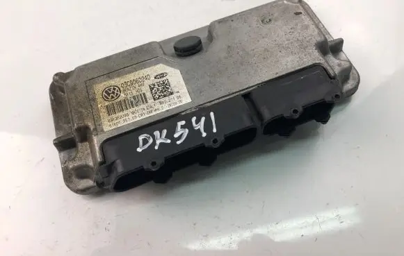 Skoda Fabia Mk1 (6Y) Engine control unit/module ECU 03C906024D