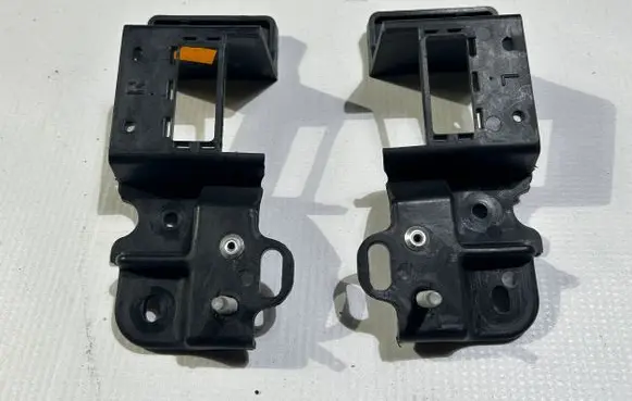 Chevrolet Corvette C7 Convertible roof lock latch cylinder 23121283 23121286