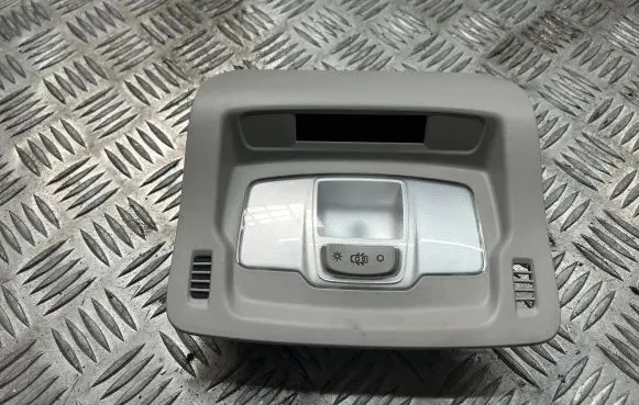 Citroen C3 Front seat light 9818840980