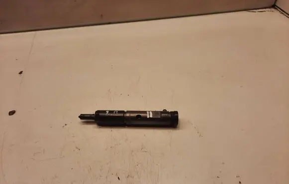 Opel Zafira A Fuel injector 09202472