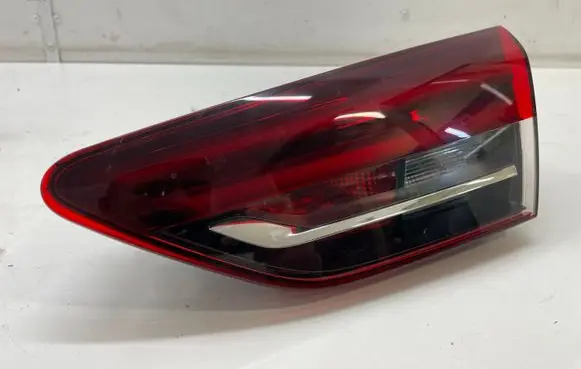 Opel Insignia B Tailgate rear/tail lights 39148317