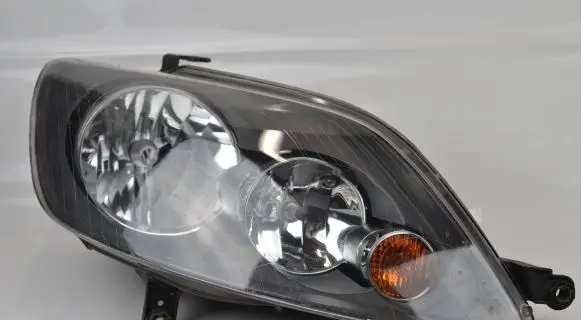 Volkswagen Golf Plus Headlight/headlamp 5M1941006B 1EE24701302