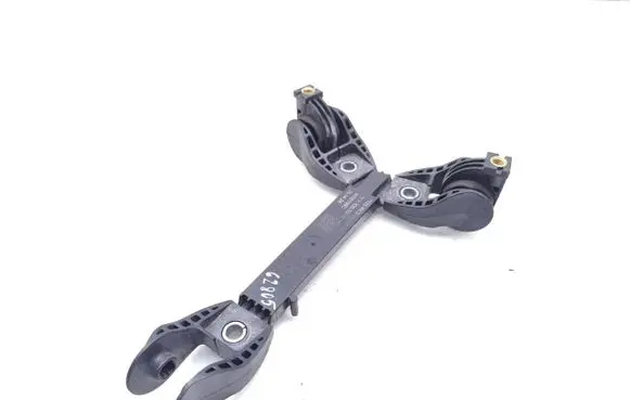 Skoda Enyaq iV A/C compressor mount bracket 1EA820034B 4030156C