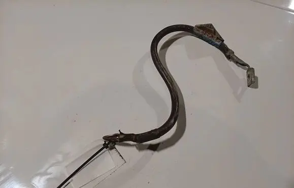 Renault Vel Satis Positive cable (battery)