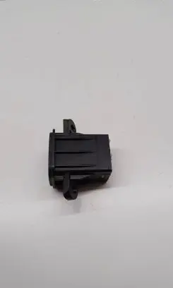 Honda CR-V Tailgate opening switch M08525 AE1201