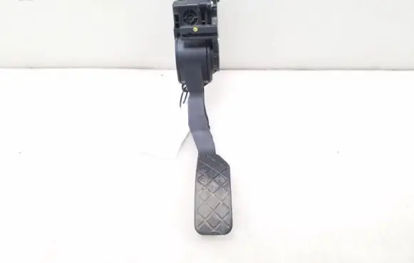 Volkswagen Fox Accelerator throttle pedal 6Q2721503E