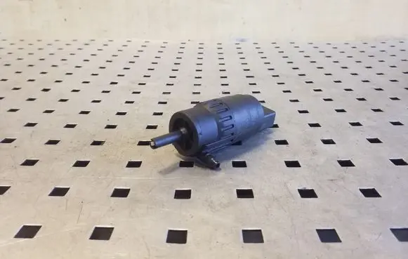 Windscreen/windshield washer pump