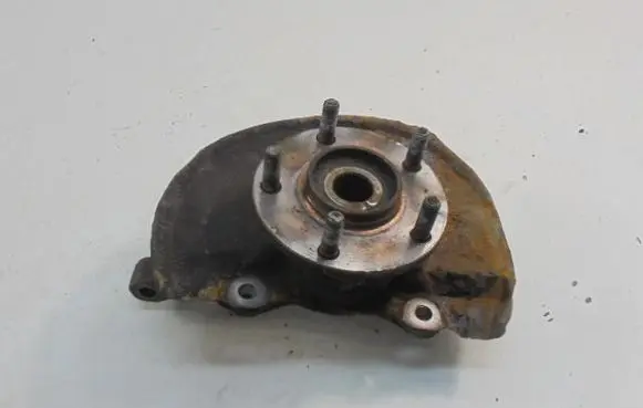 Mitsubishi Lancer VIII Front wheel hub spindle knuckle 