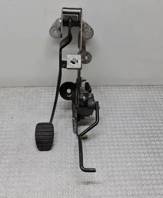 Renault Kangoo II Pedal assembly 8200436864 1798C 00954