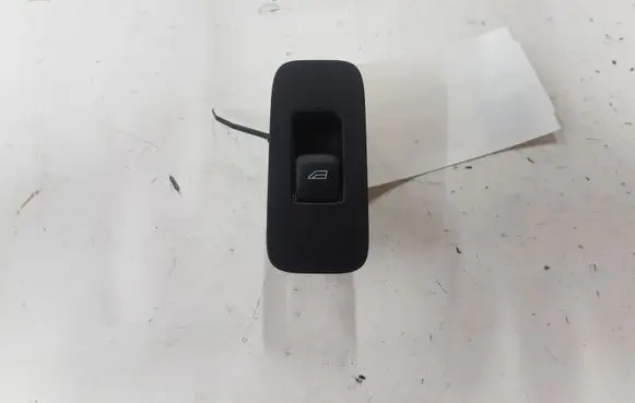 Volvo V40 Electric window control switch 31334569