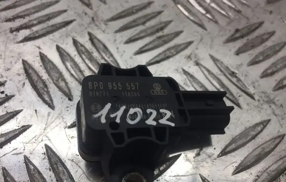 Audi A3 S3 8P Airbag deployment crash/impact sensor 8P0955557 11022