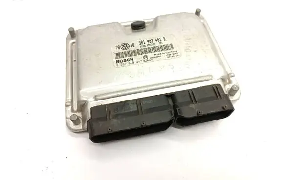 Volkswagen PASSAT B5.5 Engine control unit/module 3B1907401B 0281010447
