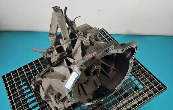 Ford C-MAX I Manual 5 speed gearbox 3M5R7002NB IMPRK1471435