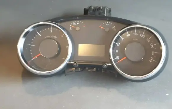Peugeot 5008 Speedometer (instrument cluster) 9804210980