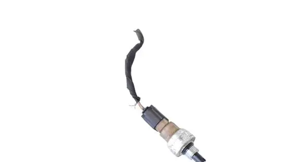 Tesla Model S Air conditioning (A/C) pressure sensor 100851500B
