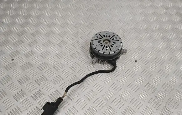 BMW 2 F45 Radiator cooling fan shroud 7636071