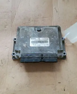 Fiat Stilo Engine control unit/module 0281010337