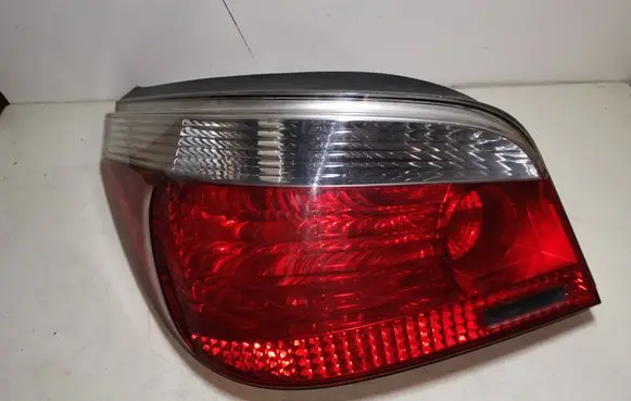 BMW 5 E60 E61 Rear/tail lights 6910767