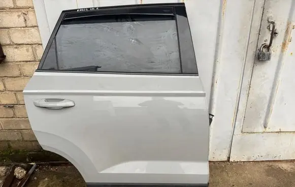 Skoda Karoq Rear door DWA