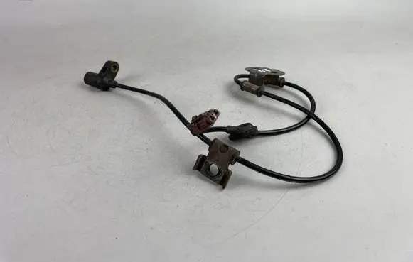 Subaru Legacy ABS brake wheel speed sensor 27540AE020
