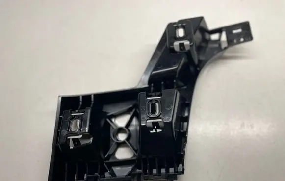 Mercedes-Benz GLE (W166 - C292) Bumper support mounting bracket corner A1668805703 1668805703