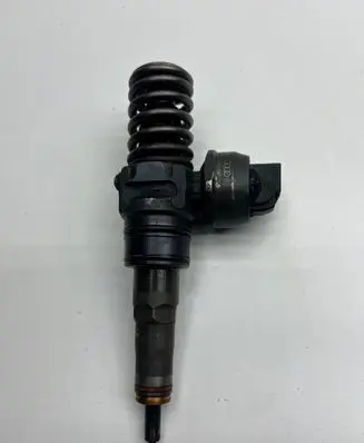 Skoda Superb B5 (3U) Fuel injector 038130073BJ