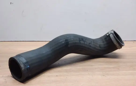 Volvo XC90 Intercooler hose/pipe
