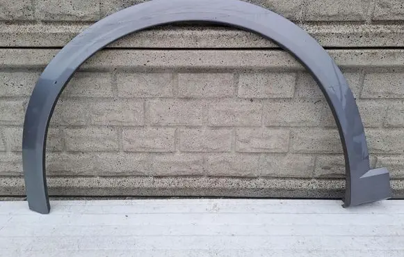 Audi e-tron Front arch trim LIS4KE