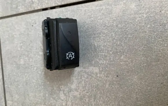 Renault Master III Engine start stop button switch 251538545R