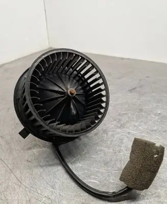Volkswagen Transporter - Caravelle T4 Heater fan/blower 701819021B