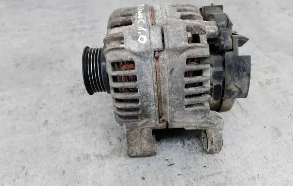 Opel Corsa C Generator/alternator 55556068