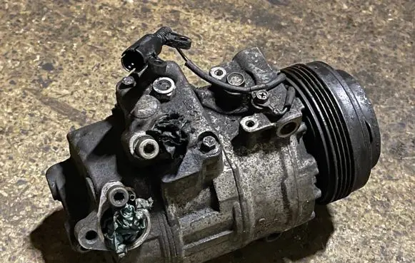 BMW X3 E83 Air conditioning (A/C) compressor (pump) 4472208029 04F30483 7SBU16C