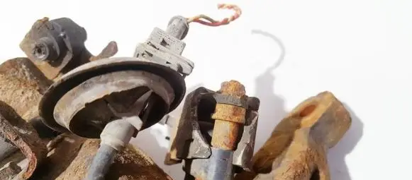 Citroen Xsara Picasso ABS brake wheel speed sensor