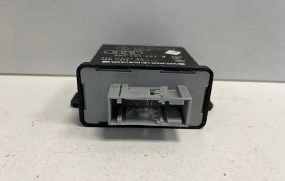 Audi A4 S4 B8 8K Light module LCM 8K0907357B 00011692 00837924AA