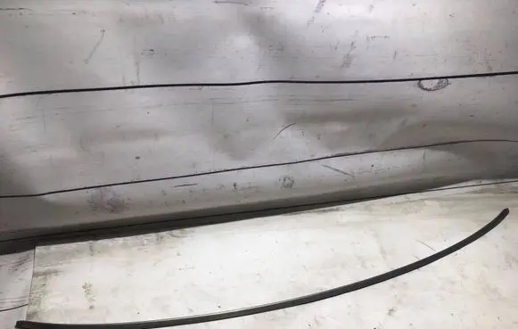 Mercedes-Benz SL R129 Windshield trim