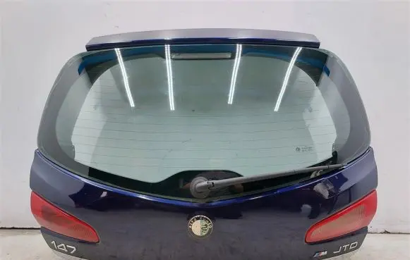 Alfa Romeo 147 Tailgate/trunk/boot lid