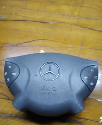 Mercedes-Benz E W211 Steering wheel airbag 61245240F
