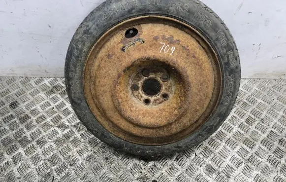 Toyota Yaris R15 spare wheel 