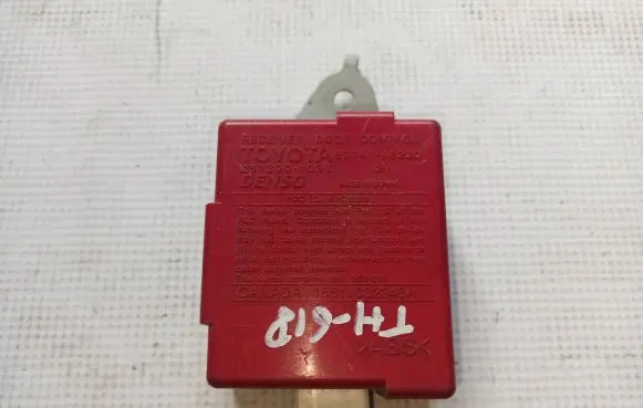 Toyota Highlander XU20 Door control unit/module 8974148220